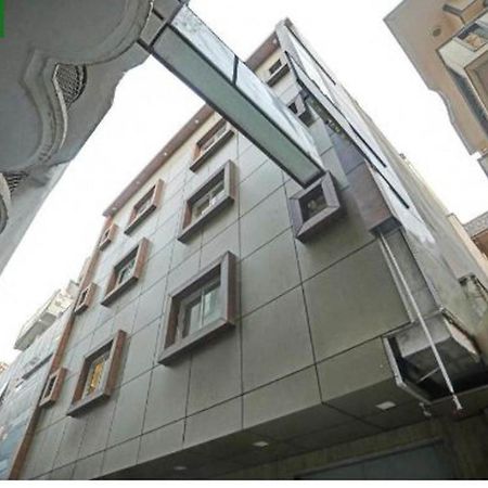 Wowstops-Clark Near Delhi Airport Hotel New Delhi Exterior photo